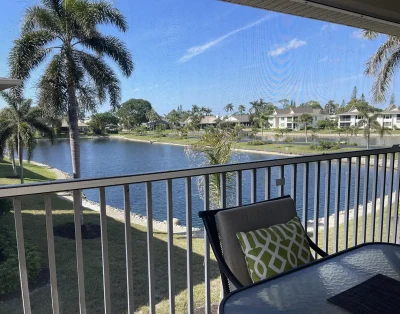 GEORGETOWN BLVD Condo, Royal Arms (2 BR / 2 BA) – #C448