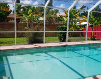 #H450 – NAPLES PARK Pool House (2 BR / 2 BA)